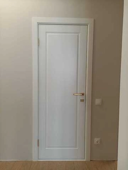 Классическая дверь