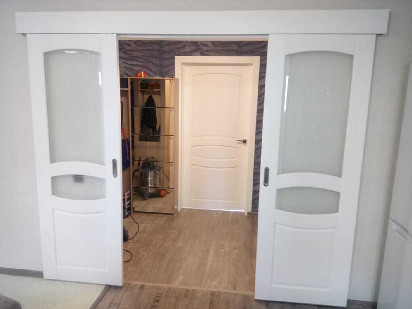 Дверная линия "Гармония" белый ясень 3